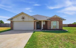 4906 SW Malcom Rd, Lawton, OK 73505