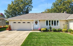 7462 Bradenton Boulevard, Parma, OH 44134