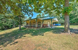 999 Sunbridge Lane, Rogers, AR 72758