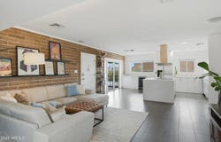 1901 E MISSOURI Avenue, Phoenix, AZ 85016
