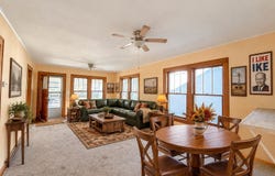507 NW 6th St, Abilene, KS 67410