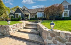 267 Woodberry Drive, Bloomfield Hills, MI 48304