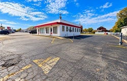 6742 Market Street, Youngstown, OH 44512