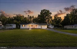 132 Swimming Pool Road, Hampton, TN 37658