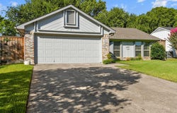 207 Mapleridge Drive, Rockwall, TX 75032