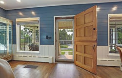943 Forest Avenue, Deerfield, IL 60015