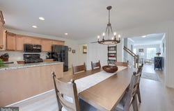 710 KELLER Drive, LITITZ, PA 17543