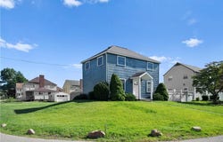 629 Grandview Ave, Clairton, PA 15025