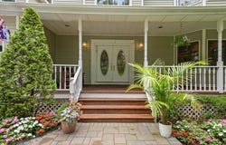 1040 Washington Avenue, Plainview, NY 11803