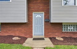 3265 Dorothy St, Lower Burrell, PA 15068