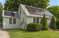 100 Penguin Avenue, Warwick, RI 02818