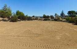 754 Rolling Hills Drive, Aguanga, CA 92536
