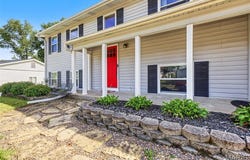 1230 Pine Trail, Fenton, MO 63026