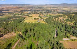 70286 HAEFER Ln, Cove, OR 97824