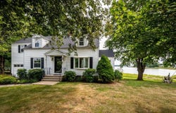 354 Dover Point Road, Dover, NH 03820