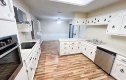 5809 WINTERHAVEN DR, Windcrest, TX 78239