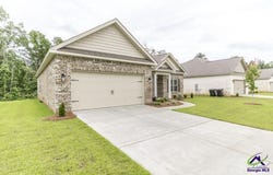 518 Bristleleaf Path, Kathleen, GA 31047