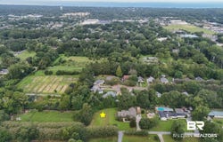 Beecher st, Fairhope, AL 36532