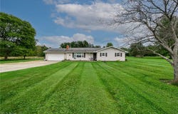 9828 State Route 88, Garrettsville, OH 44231