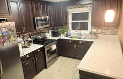706 North Drive E, Marshall, MI 49068