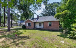 502 May Street, St. George, SC 29477
