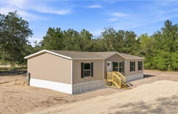 11031 NE 80 Avenue, Bronson, FL 32621