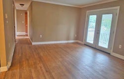 7 Jeanette Ln, Holland Twp., NJ 08848-1903