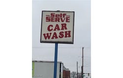 827 Middle Avenue, Elyria, OH 44035