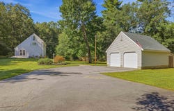 8 Brookhaven Road, Kingston, NH 03848