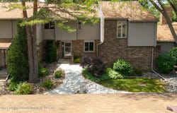 912 Grenoble Drive, Lansing, MI 48917