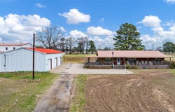 2964 FM 2120, Bagwell, TX 75412