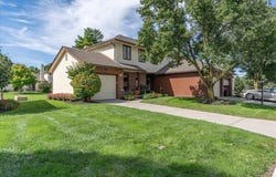 3153 Parkview Circle, Grove City, OH 43123