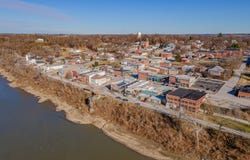 605 2nd St, Glasgow, MO 65254