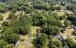 Sally Dr, Clinton, SC 29325