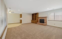 2324 E Harvard Court, Visalia, CA 93292