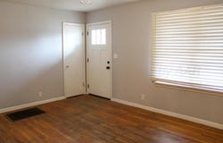 708 Oak Avenue, Panhandle, TX 79068-1948
