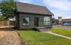 2802 N Standard St, Spokane, WA 99207