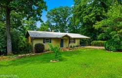 477 Perimeter Rd, Benton, TN 37307