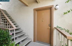 395 Camelback Rd, Pleasant Hill, CA 94523