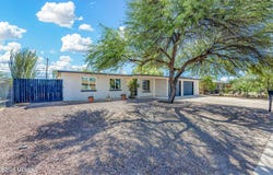 5844 E 34th Street, Tucson, AZ 85711