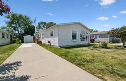 3373 Shale Ct, Milford, MI 48380