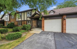 6157 Willowhill Road, Willowbrook, IL 60527