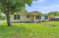 209 E Live Oak Street, Burnet, TX 78611