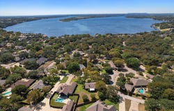5203 Thunderbird Trail, De Cordova, TX 76049