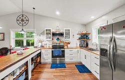 22032 Pine Valley Drive, Tustin, MI 49688