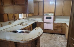 115 S Crescent Drive, Electra, TX 76360