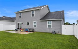 7 Kirby Circle, Monticello, IL 61856