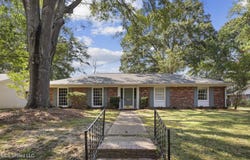 5359 Reddoch Drive, Jackson, MS 39211