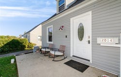 2014 W Bataan Drive, Kettering, OH 45420
