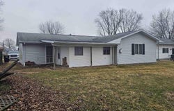803 S Adams Place, Mount Pleasant, IA 52641
